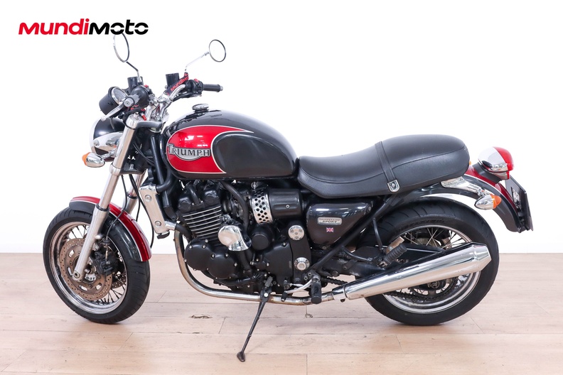 Motorbike image 5