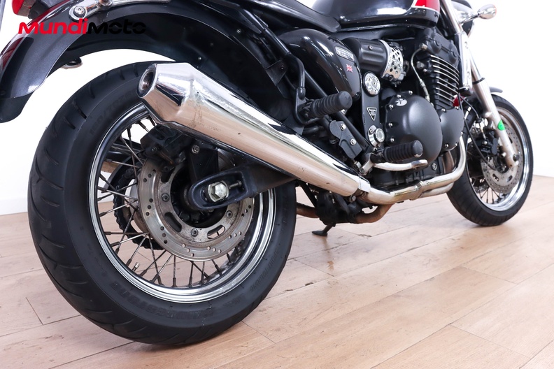 Motorbike image 3