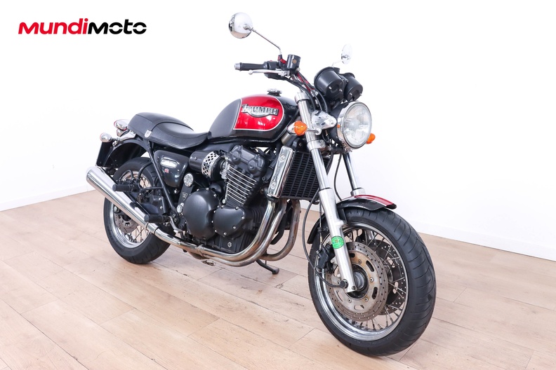 Motorbike image 1