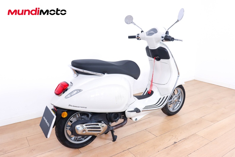 Motorbike image 2