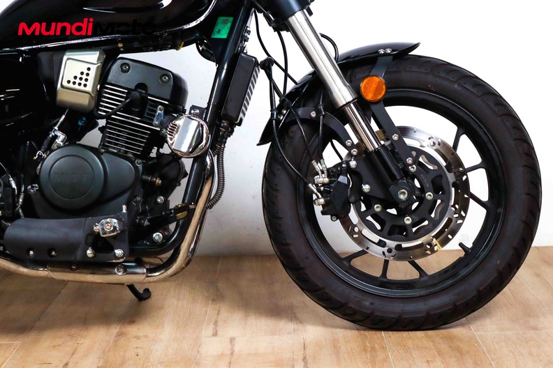 Motorbike image 12