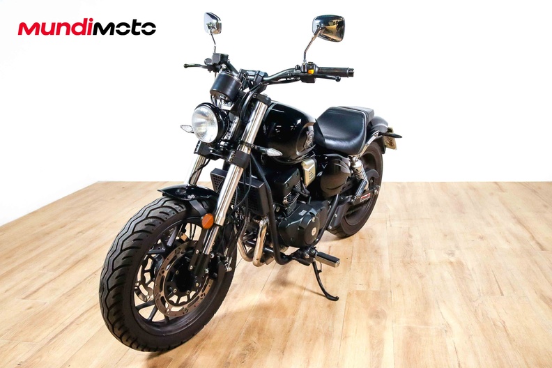 Motorbike image 7