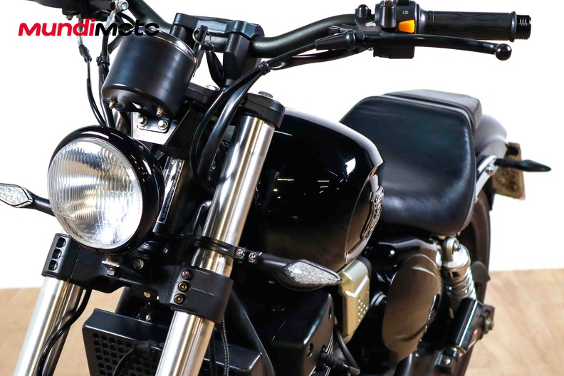 Motorbike image 8