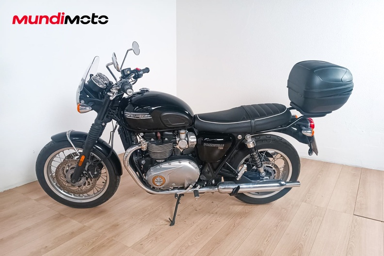 Motorbike image 5