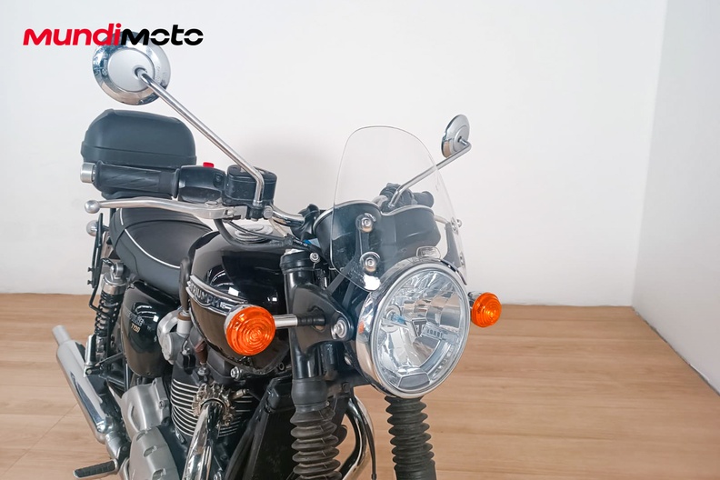 Motorbike image 4