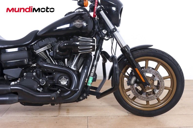 Motorbike image 13