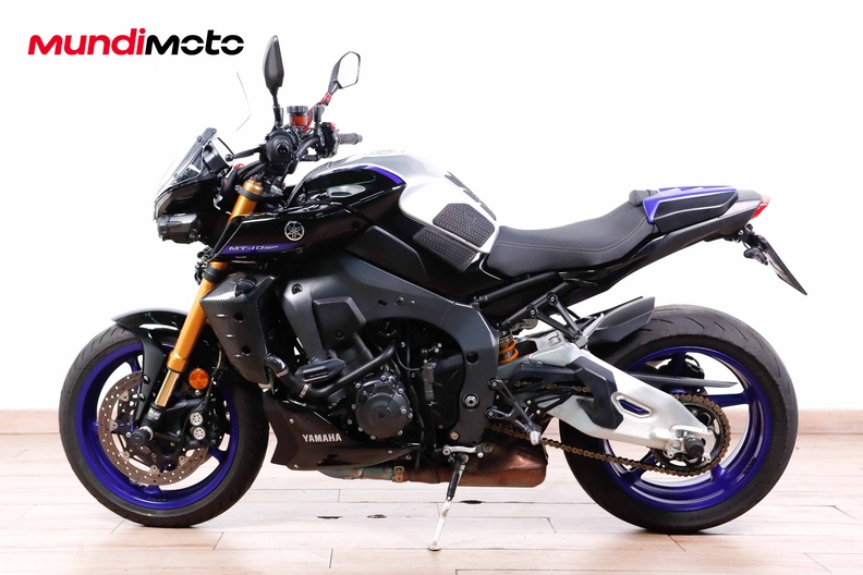 Motorbike image 5