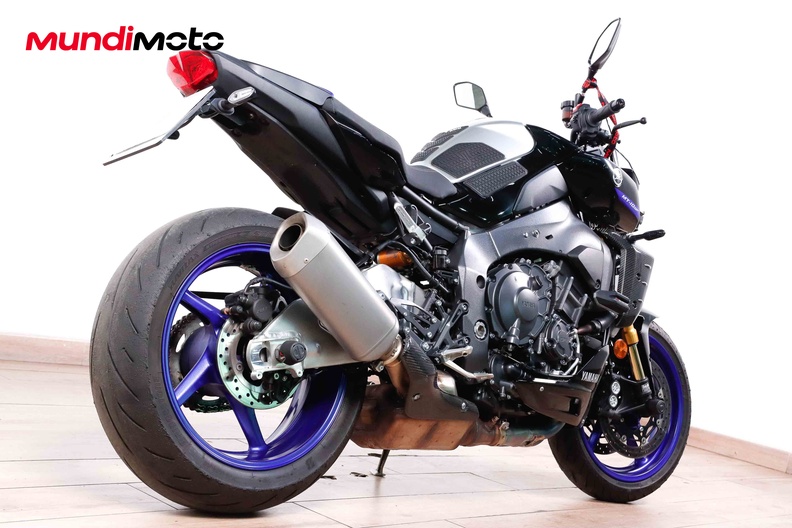 Motorbike image 2