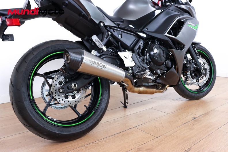 Motorbike image 3
