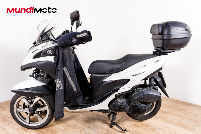 Motorbike image 5