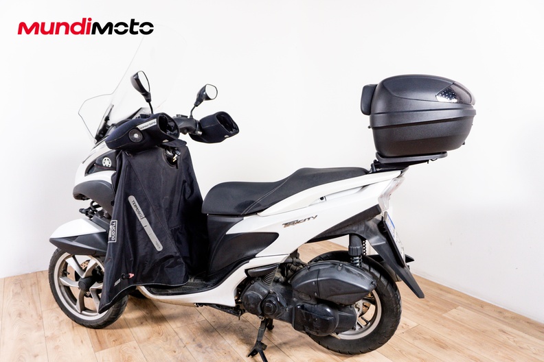 Motorbike image 7