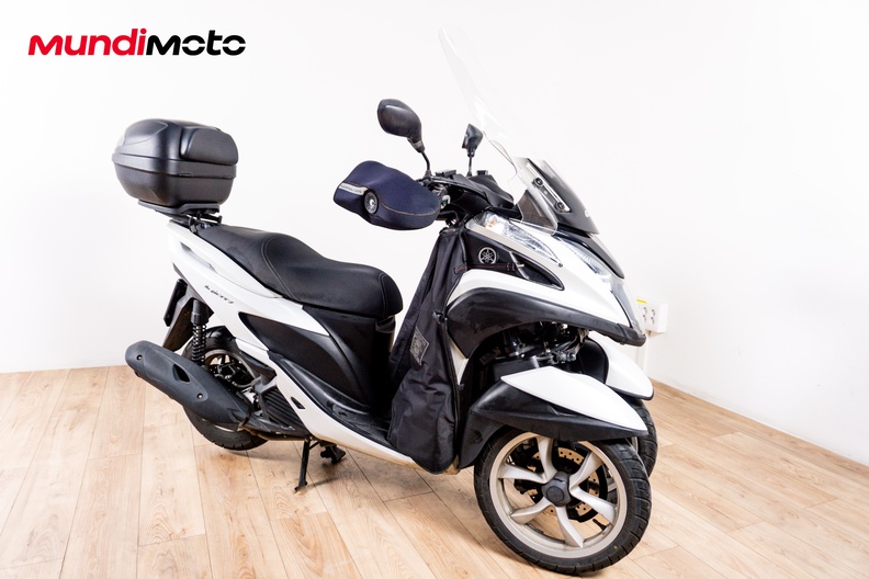 Motorbike image 1