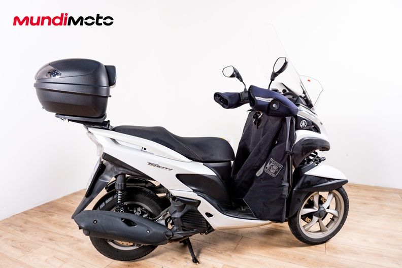 Motorbike image 2