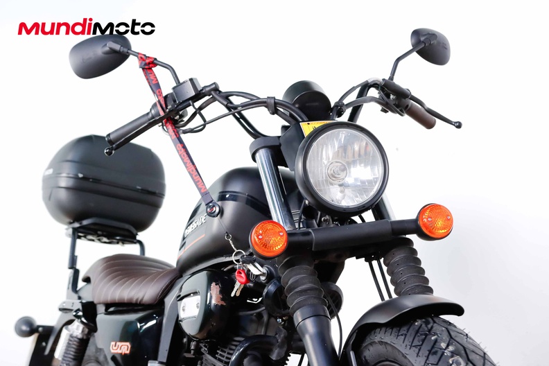 Motorbike image 4