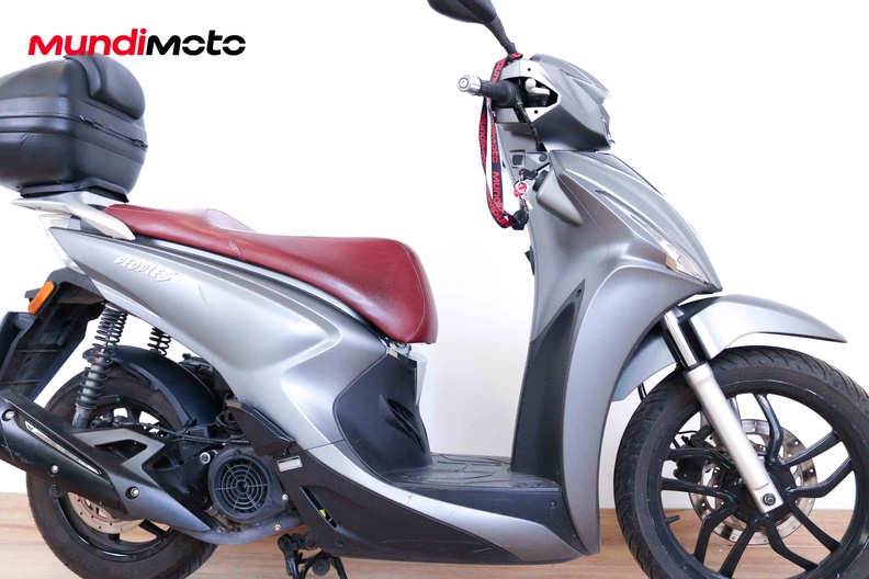 Motorbike image 12