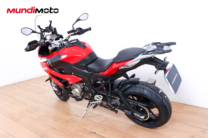 Motorbike image 6