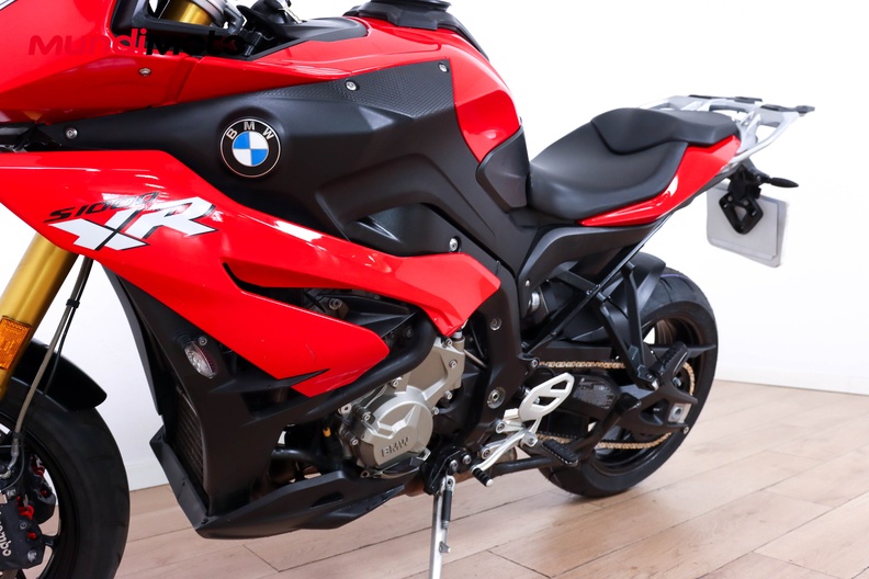 Motorbike image 8