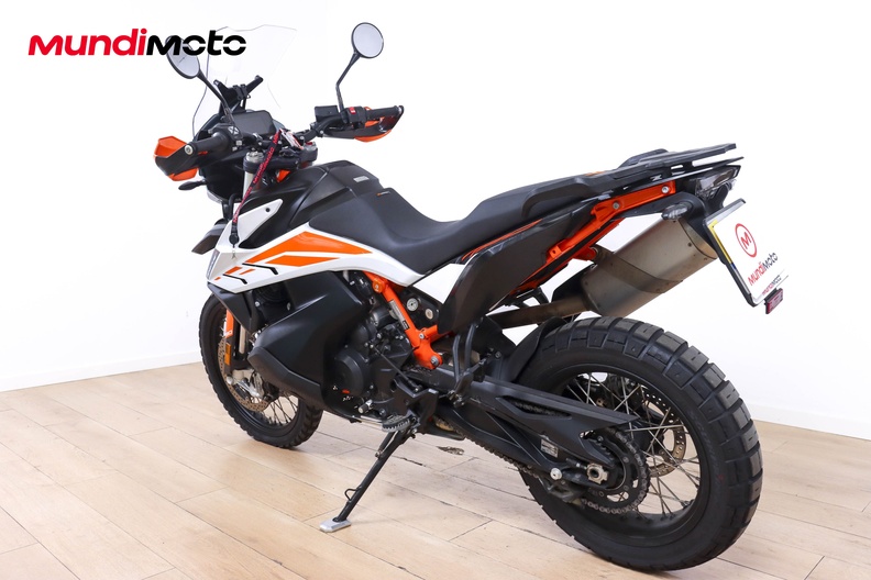 Motorbike image 6