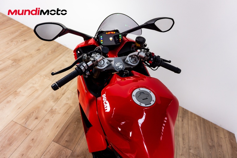 Motorbike image 10