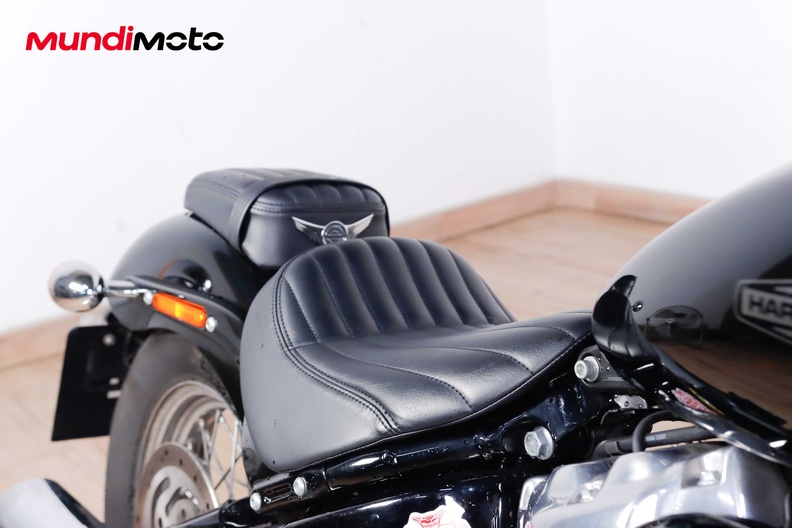 Motorbike image 13