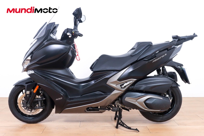 Motorbike image 5