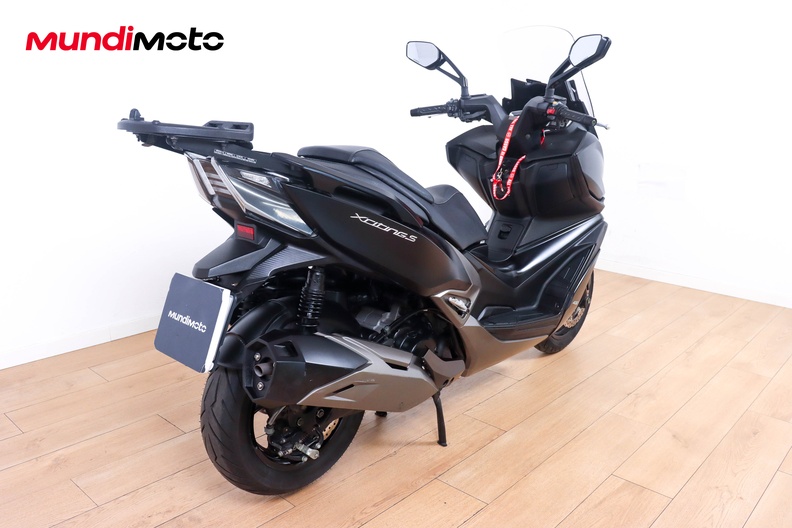 Motorbike image 2