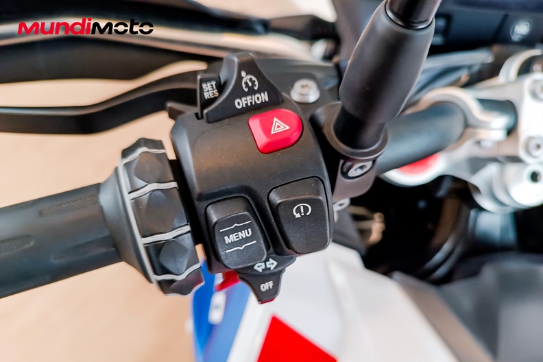 Motorbike image 13