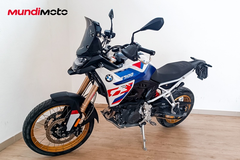 Motorbike image 6