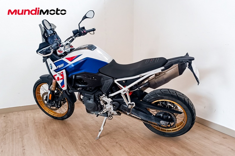 Motorbike image 7