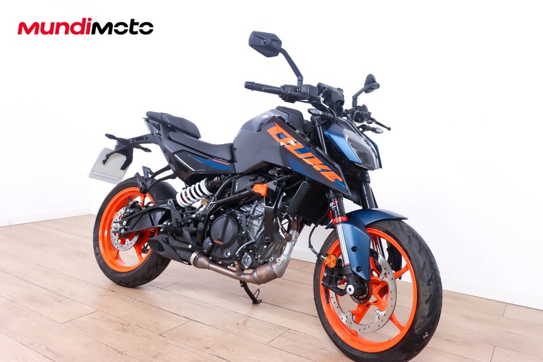 Motorbike image 1
