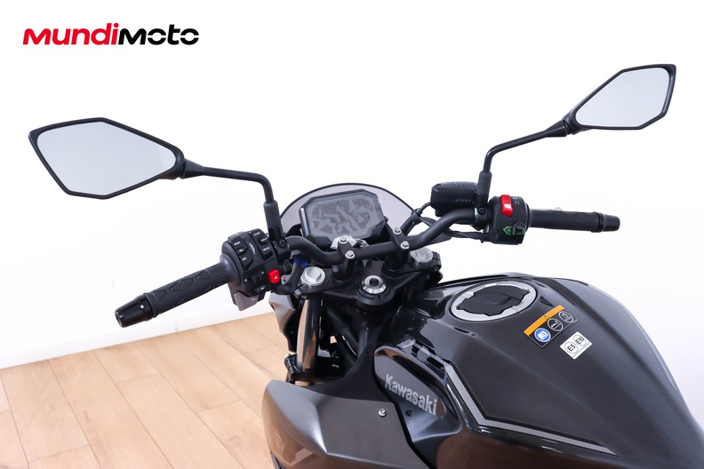 Motorbike image 10
