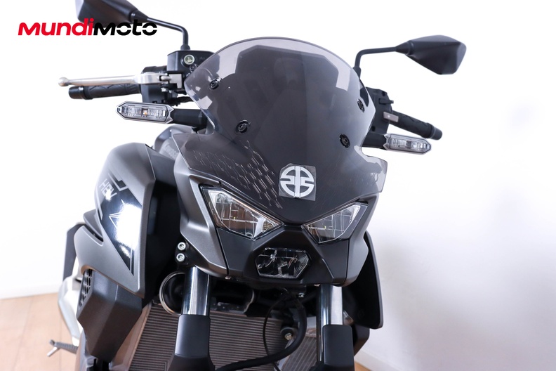 Motorbike image 4
