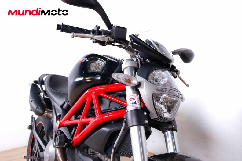 Motorbike image 4