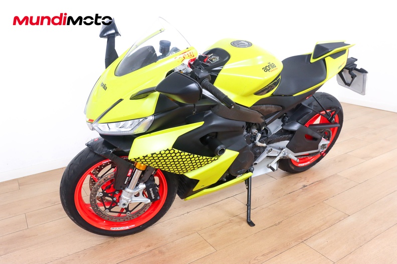 Motorbike image 7