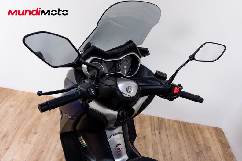 Motorbike image 10