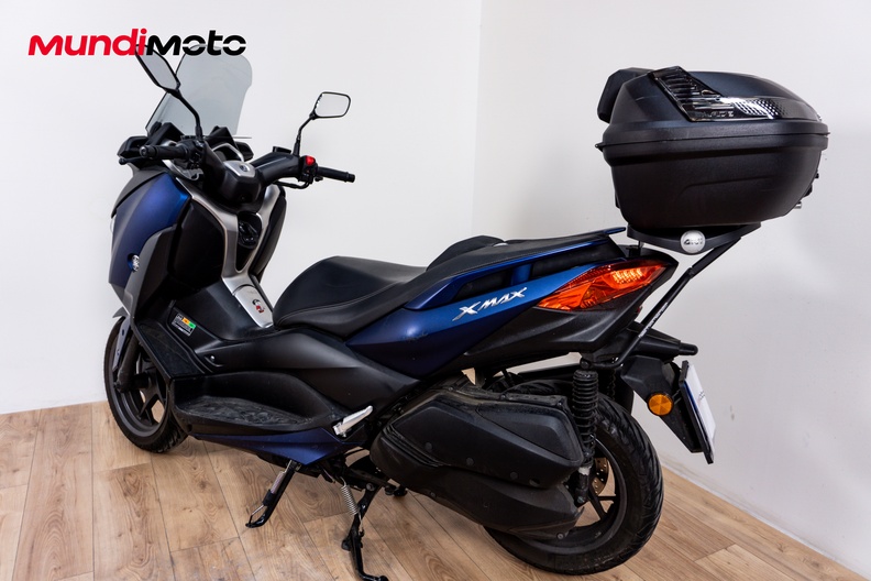 Motorbike image 7