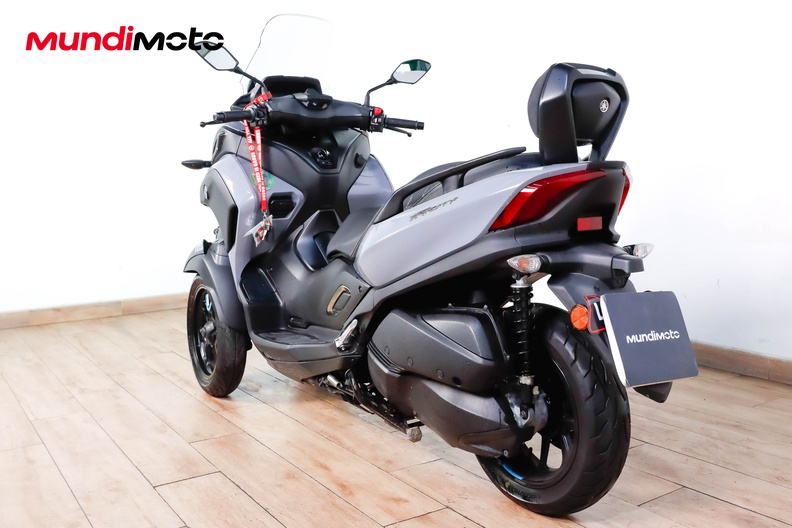 Motorbike image 6