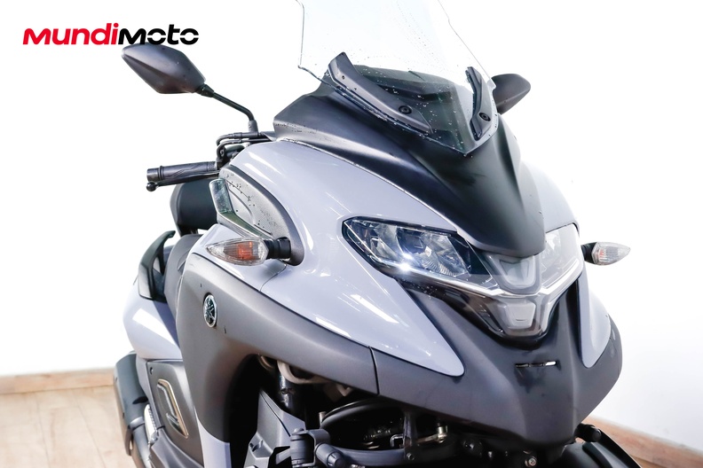 Motorbike image 4