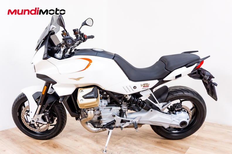 Motorbike image 5