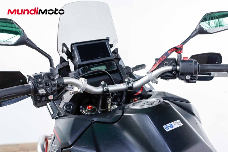 Motorbike image 10