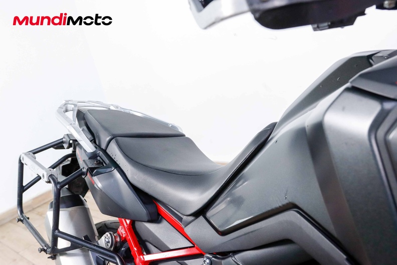 Motorbike image 13