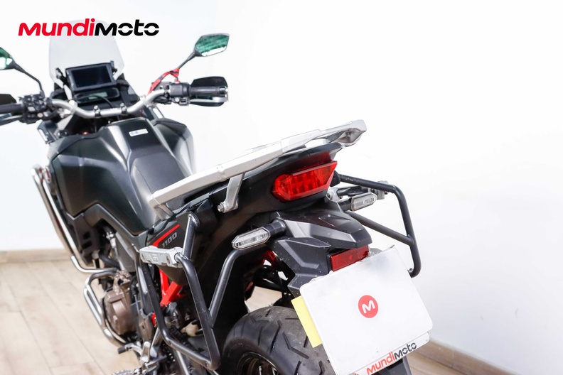 Motorbike image 8