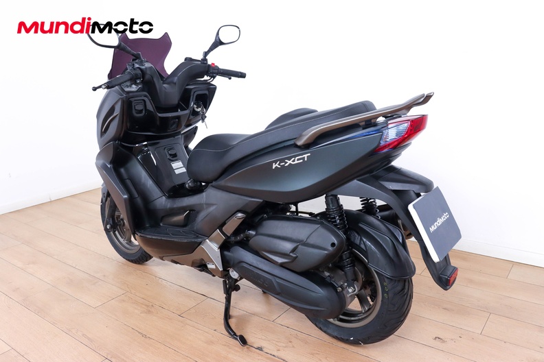 Motorbike image 6