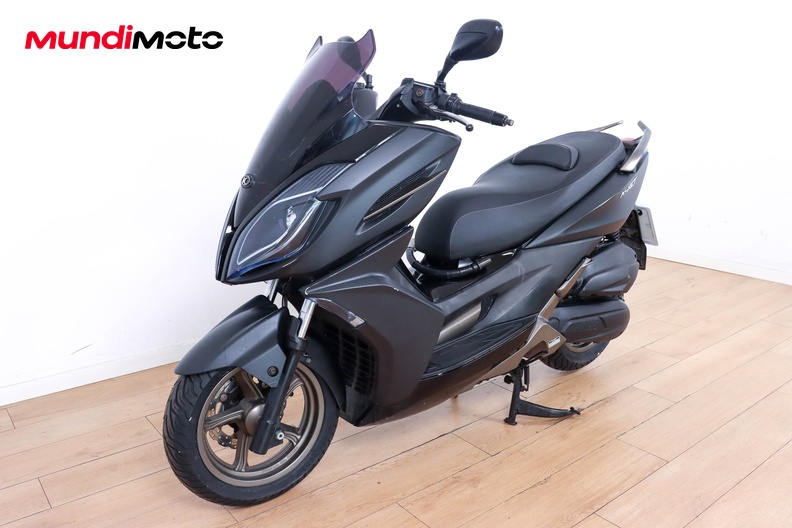 Motorbike image 7