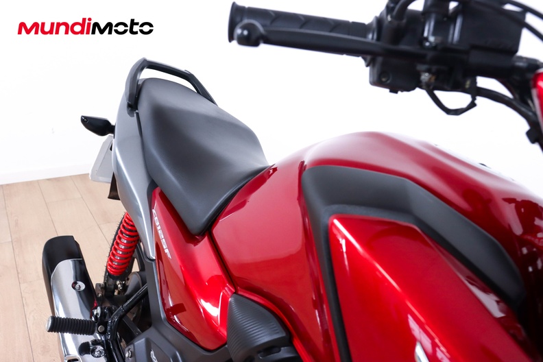 Motorbike image 12