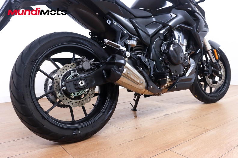 Motorbike image 3