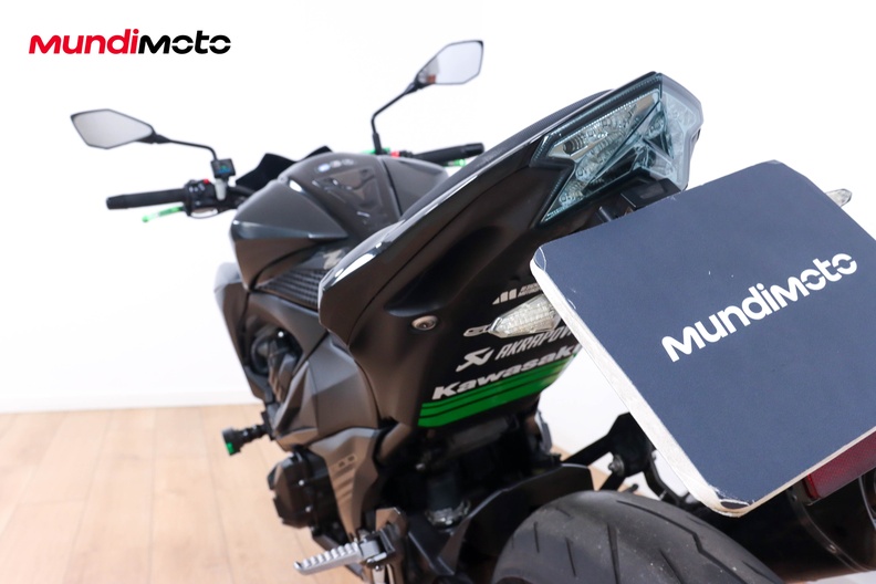 Motorbike image 9