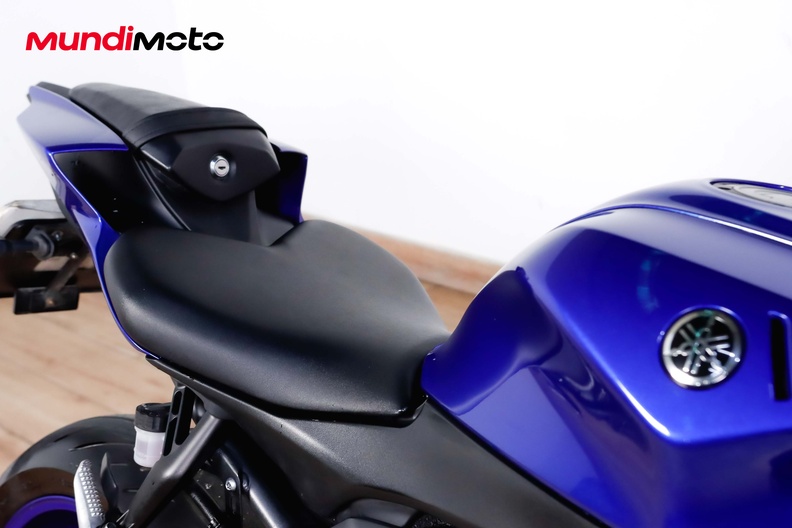 Motorbike image 13
