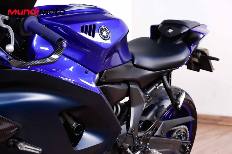 Motorbike image 8
