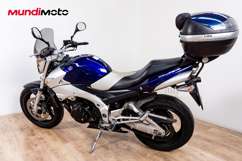 Motorbike image 7